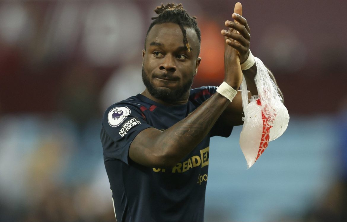 Everton: Fletcher drops Cornet update