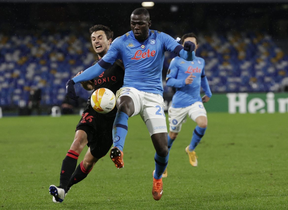 Pundit rates Everton target Koulibaly among world’s best