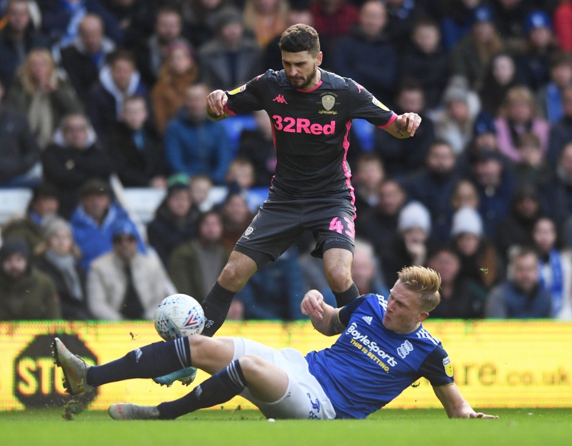 Leeds fans lavish praise on Mateusz Klich’s performance against Millwall